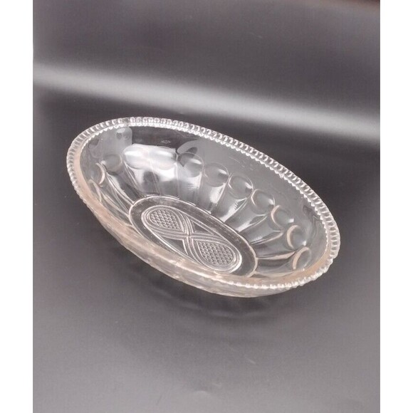 Vintage Depression Glass Pink Clear Candy Nut Dish Scalloped Oval Infinity READ - Picture 2 of 9